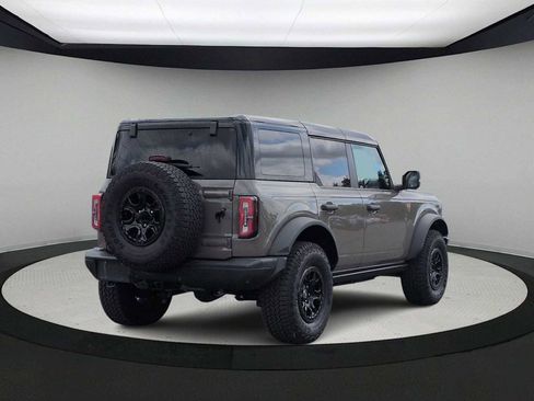 Used 2025 Ford Bronco Badlands AWD/4WD image 8