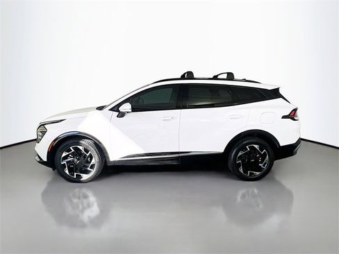 Used 2024 Kia Sportage SX image 4