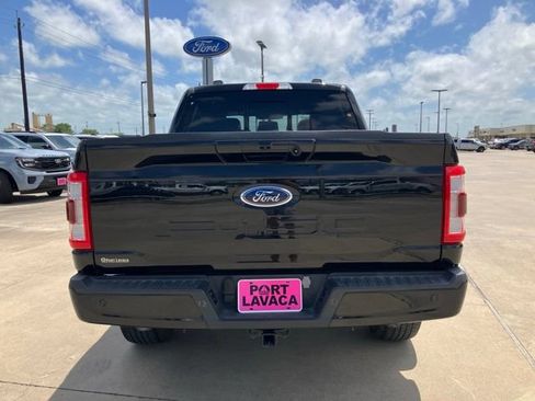 Used 2023 Ford F150 Lariat AWD/4WD image 6
