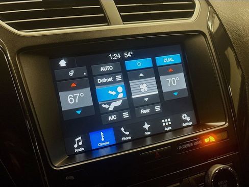 Used 2017 Ford Explorer XLT w/ Equipment Group 202A image 19