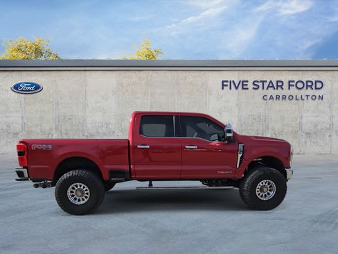 Used 2024 Ford F250 King Ranch w/ Chrome Package image 9