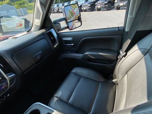 Used 2019 Chevrolet Silverado 2500 LTZ w/ Duramax Plus Package AWD/4WD image 27