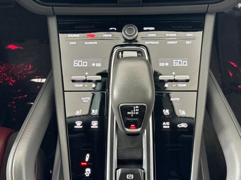 Certified 2021 Porsche Cayenne GTS AWD/4WD image 22