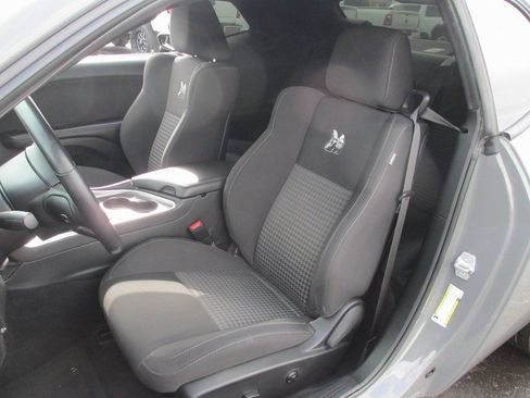 Used 2019 Dodge Challenger R/T Scat Pack image 17