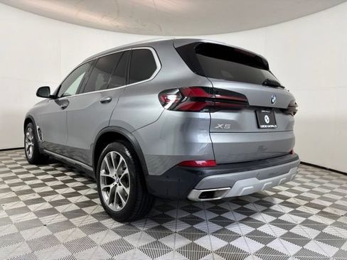 Used 2024 BMW X5 xDrive40i w/ Premium Package AWD/4WD image 5