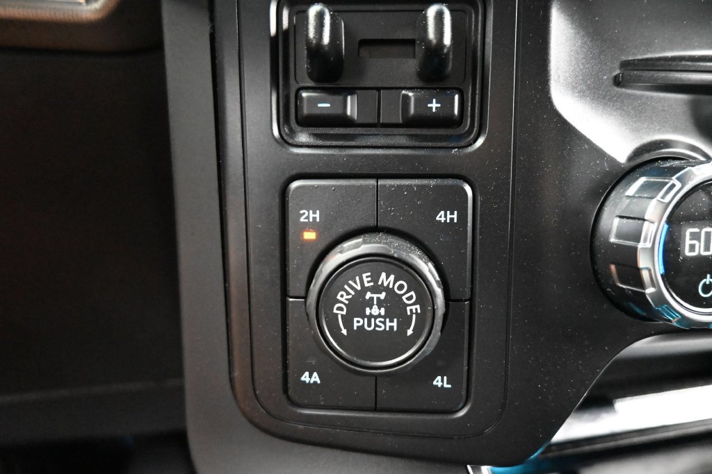 Used 2021 Ford F150 Raptor w/ Equipment Group 801A High AWD/4WD image 17