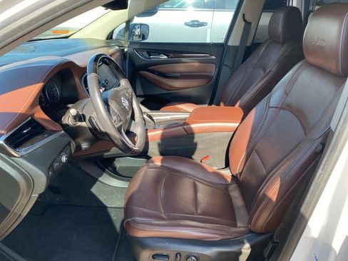 Used 2019 Buick Enclave Avenir w/ Avenir Technology Package FWD image 7