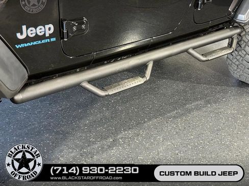 Used 2023 Jeep Wrangler Unlimited Rubicon 4xe AWD/4WD image 8