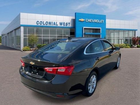 Used 2023 Chevrolet Malibu LT FWD image 5