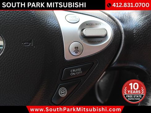 Used 2014 INFINITI QX70 AWD w/ Sport Technology Package image 26