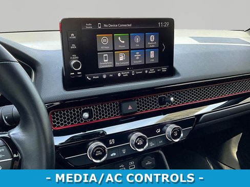 Certified 2024 Honda Civic Si image 9