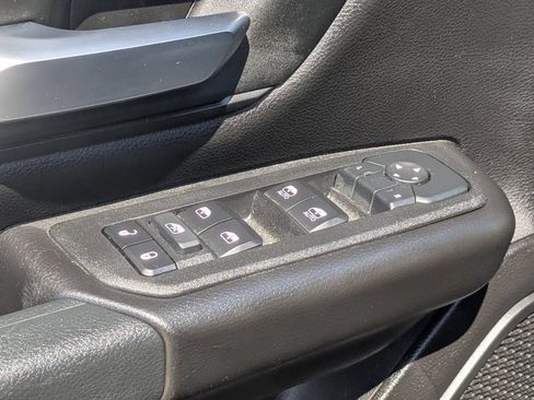 Used 2025 RAM 1500 Warlock AWD/4WD image 12