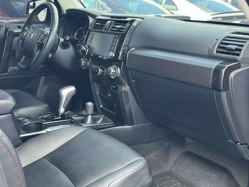 Used 2021 Toyota 4Runner TRD Off-Road Premium w/ Moonroof Package AWD/4WD image 24