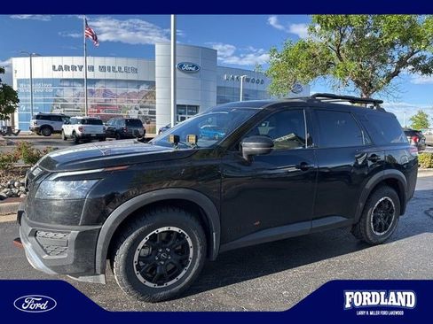 Used 2025 Nissan Pathfinder Rock Creek AWD/4WD image 1