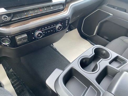 New 2026 Chevrolet Silverado 1500 LT image 17