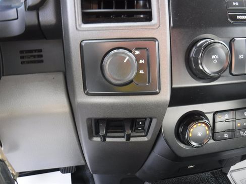 Used 2022 Ford F350 XL w/ Power Equipment Group AWD/4WD image 20