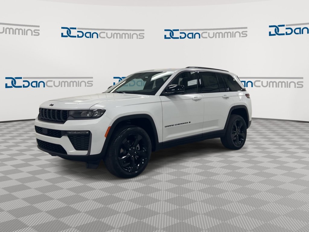 New 2026 Jeep Grand Cherokee Limited w/ Limited Altitude Package AWD/4WD image 4