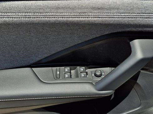Certified 2026 Volkswagen Tiguan S FWD image 18