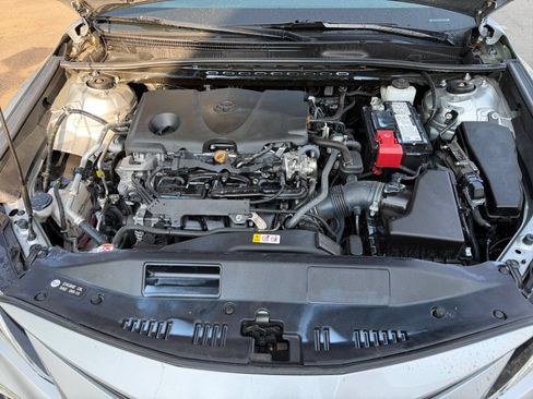 Used 2023 Toyota Camry XLE FWD image 33