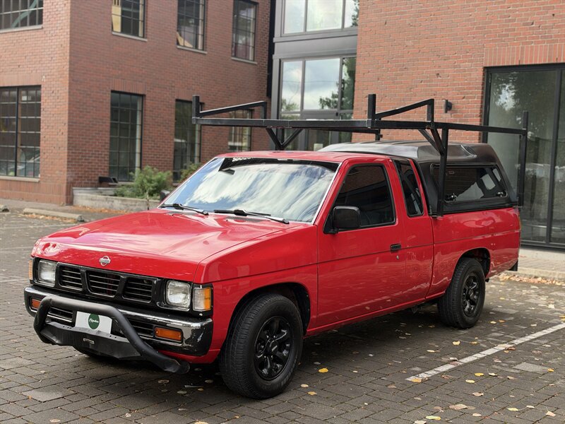Used 1997 Nissan Pickup 2WD King Cab image 1