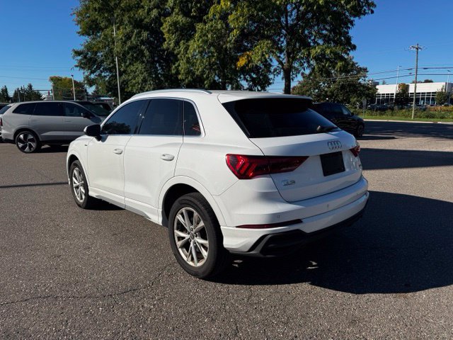 Used 2023 Audi Q3 2.0T Premium AWD/4WD image 5