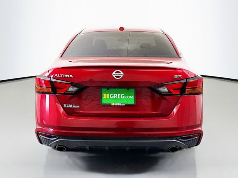 Used 2021 Nissan Altima 2.5 SR FWD image 8