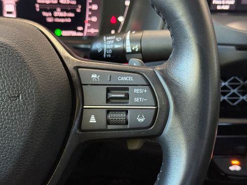 Used 2024 Honda Accord Sport image 25