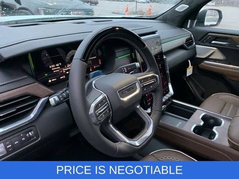 New 2026 GMC Acadia Denali Ultimate w/ LPO, Floor Liner Package image 14