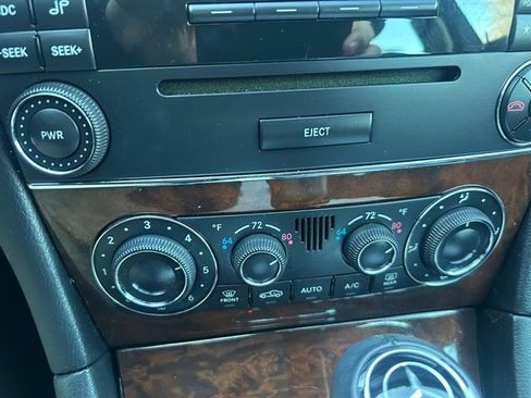 Used 2007 Mercedes-Benz C 280 3.0L Luxury image 16