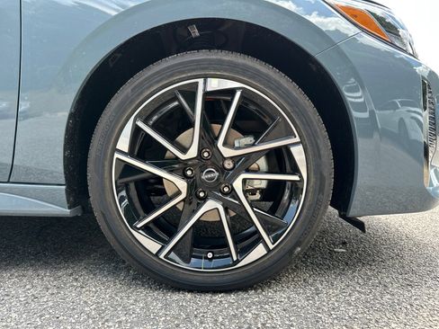 New 2025 Nissan Sentra SR w/ SR Premium Package image 12