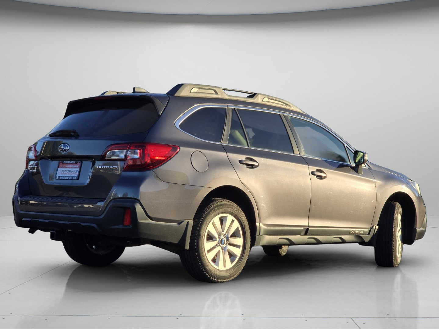 Used 2018 Subaru Outback 2.5i Premium AWD/4WD image 22