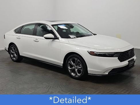 Certified 2024 Honda Accord EX image 2