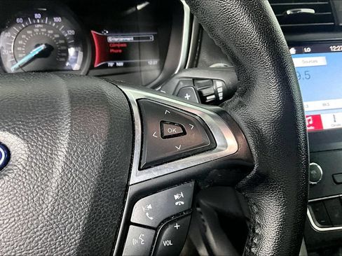 Used 2019 Ford Fusion SEL FWD image 18