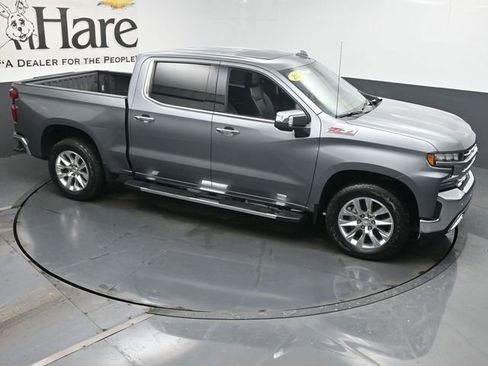 Used 2021 Chevrolet Silverado 1500 LTZ image 35