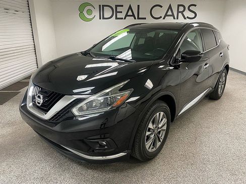 Used 2018 Nissan Murano SV image 1