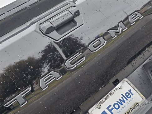 New 2025 Toyota Tacoma SR5 w/ Blackout Package (GST) image 8