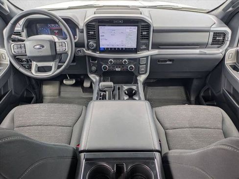Used 2025 Ford F150 XLT w/ Equipment Group 302A MID AWD/4WD image 17