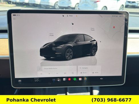 Used 2025 Tesla Model Y Long Range RWD image 30