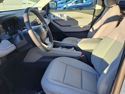 New 2026 Ford Explorer Active w/ Active Comfort Package image 12