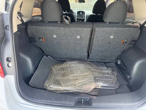 Used 2017 Nissan Versa Note SV image 15