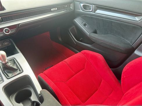 Used 2024 Honda Civic Type R image 23