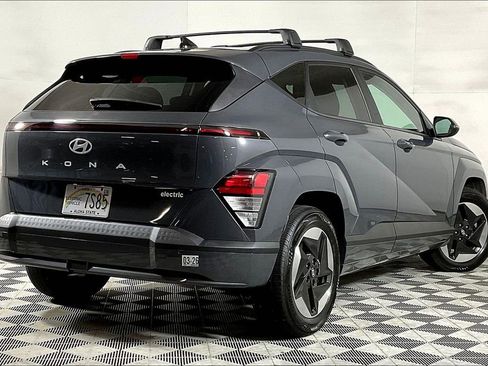 Used 2024 Hyundai Kona SEL image 10