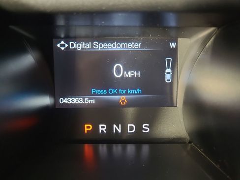 Used 2019 Ford Mustang Coupe w/ Equipment Group 101A RWD image 10