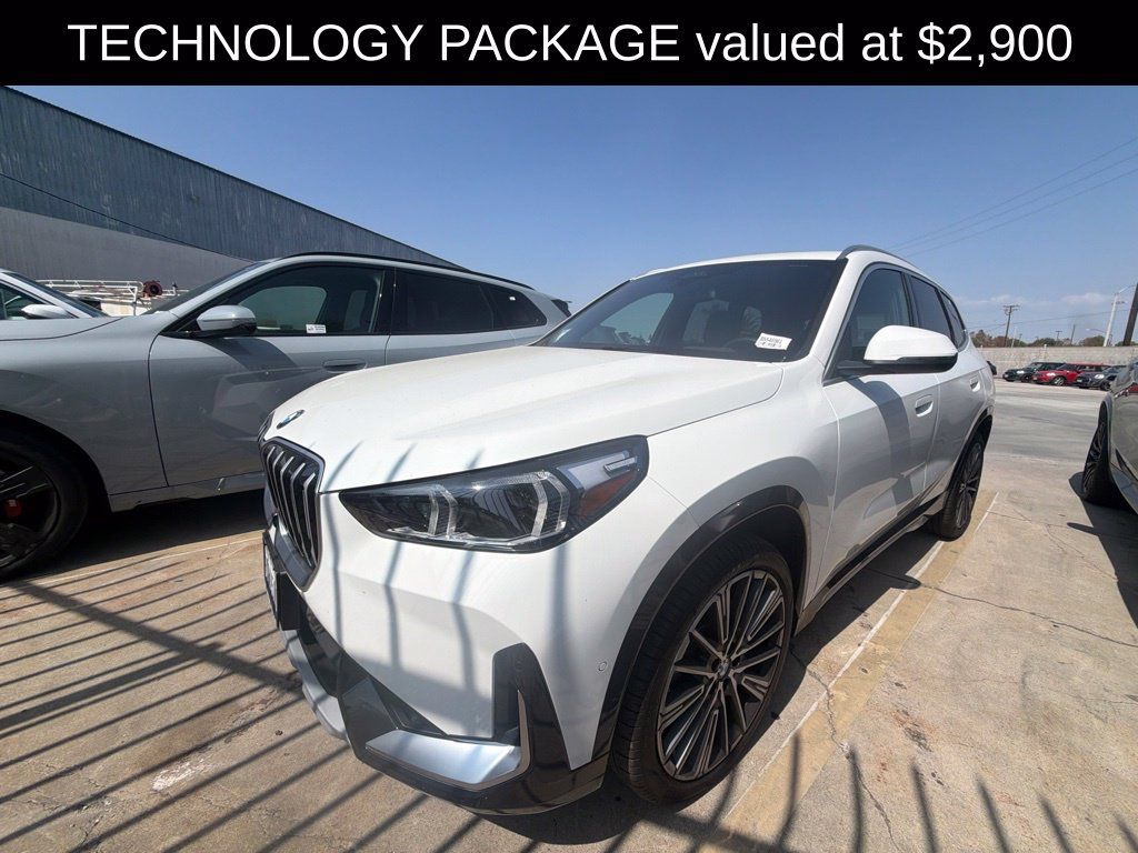 Used 2026 BMW X1 xDrive28i w/ Technology Package AWD/4WD image 2