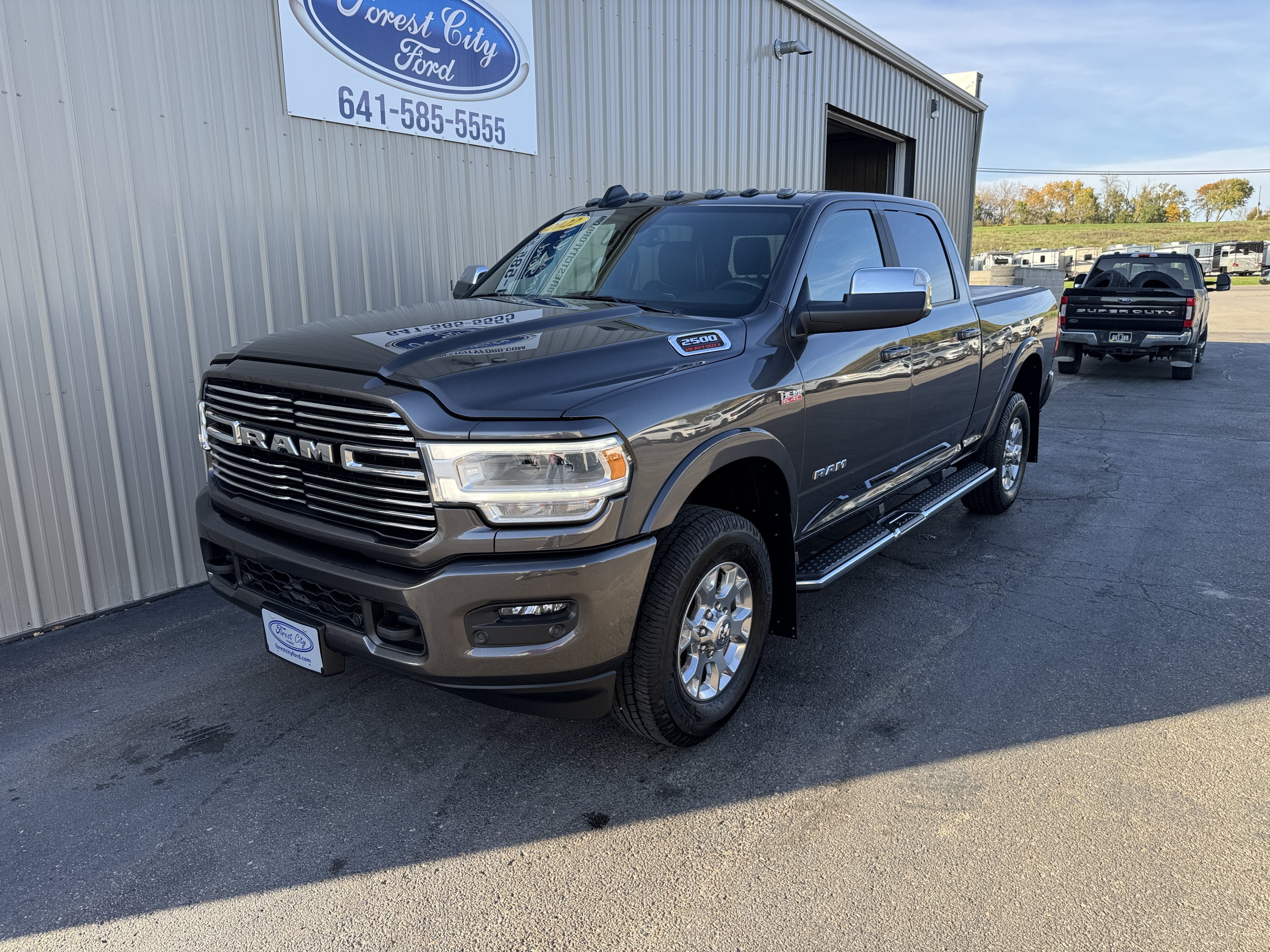 Used 2022 RAM 2500 Laramie AWD/4WD image 2