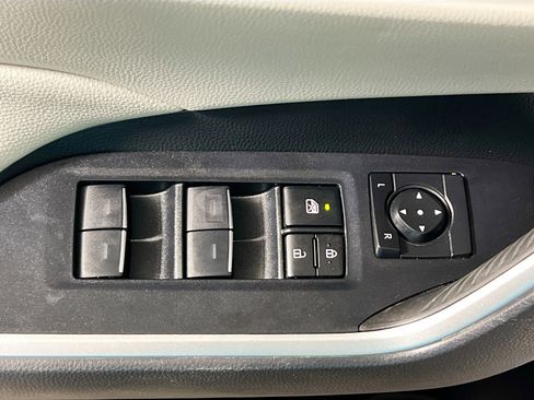 Used 2023 Toyota RAV4 XLE Premium FWD image 16