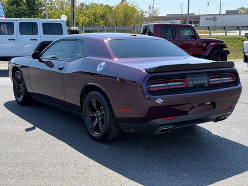 Used 2022 Dodge Challenger SXT w/ Cold Weather Group image 6