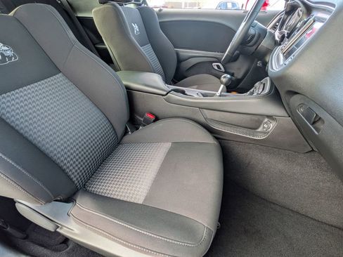 Used 2022 Dodge Challenger R/T Scat Pack w/ Driver Convenience Group image 32