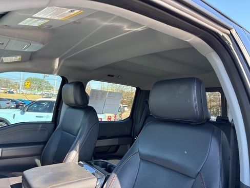 Certified 2022 Ford F150 Lariat w/ Equipment Group 502A High image 30