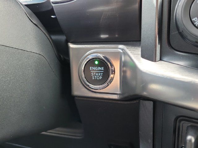 Used 2023 Ford F150 Lariat AWD/4WD image 25